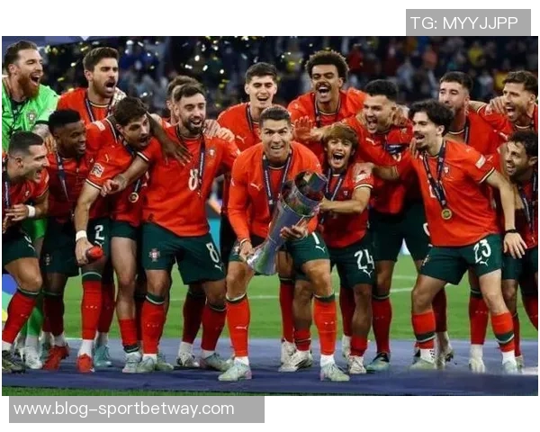 门德斯与亚马尔对决不断23岁身价7000万欧再夺MVP 门德斯与亚马尔对决不断23岁身价7000万欧再夺MVP