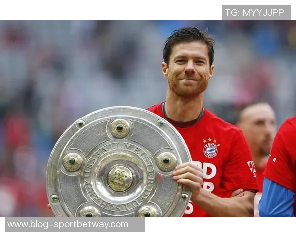 阿隆索回应记者提问是否借鉴利物浦处罚萨拉赫的做法