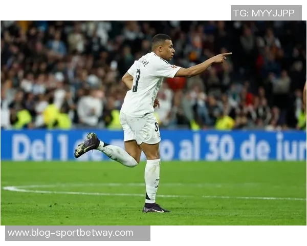 皇马对姆巴佩和马斯坦托诺受伤前往国家队表示强烈不满 皇马对姆巴佩和马斯坦托诺受伤前往国家队表示强烈不满